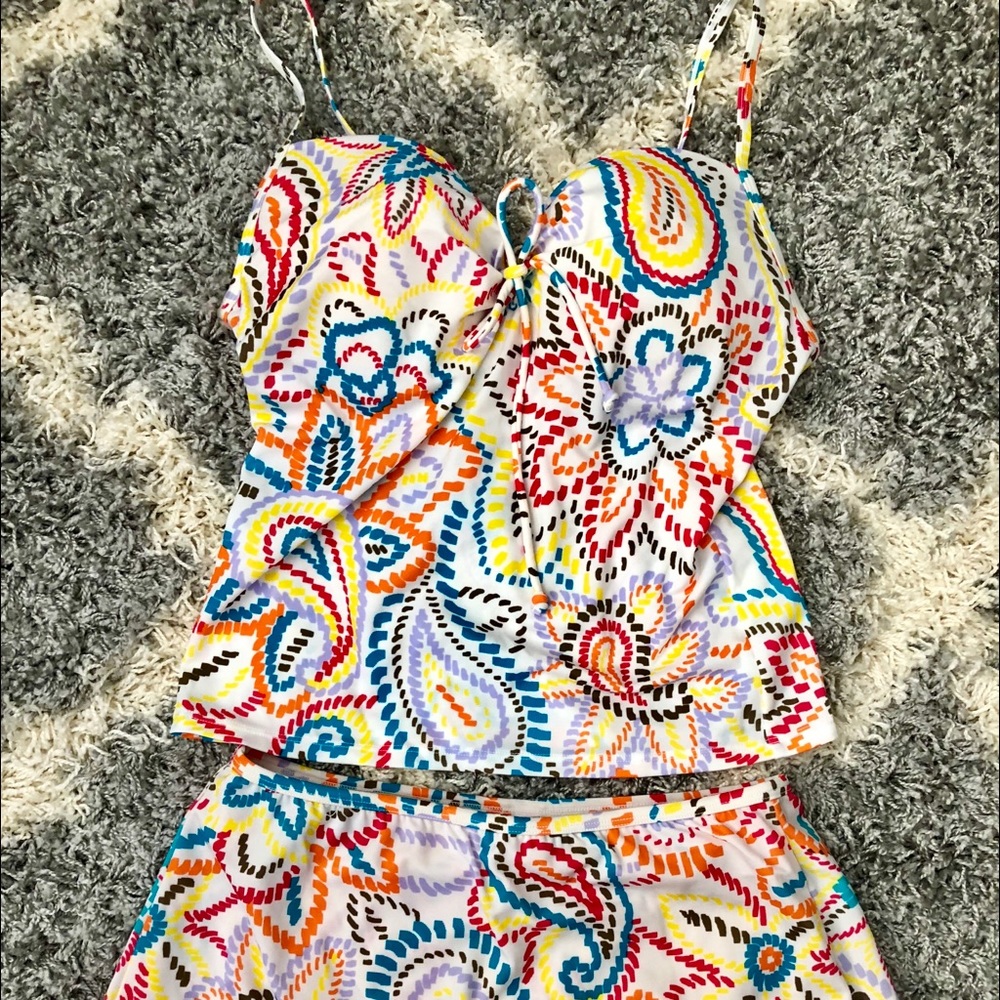 Victoria’s Secret Wonder Bra Bikini & Swim skirt